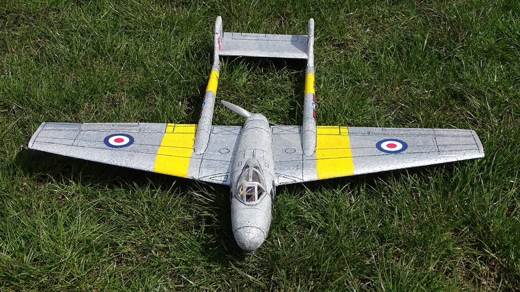 919138893_01deHavillandDH100Vampire16x9.thumb.JPG.362d98d4e55d377e0405cde00a38a78d.JPG