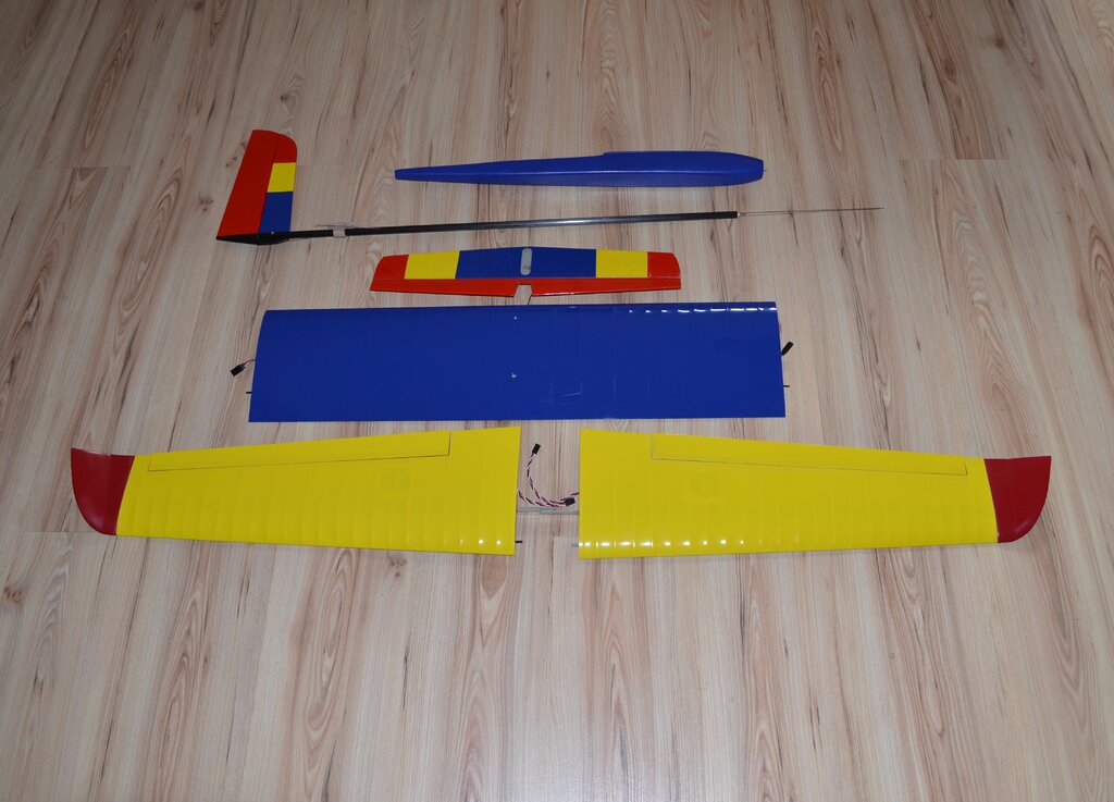 MotoRES z Lotkami 1.jpg