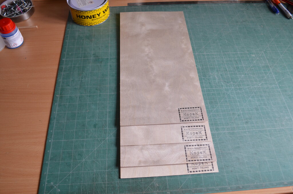 Sklejka Bracia Konopaccy.JPG