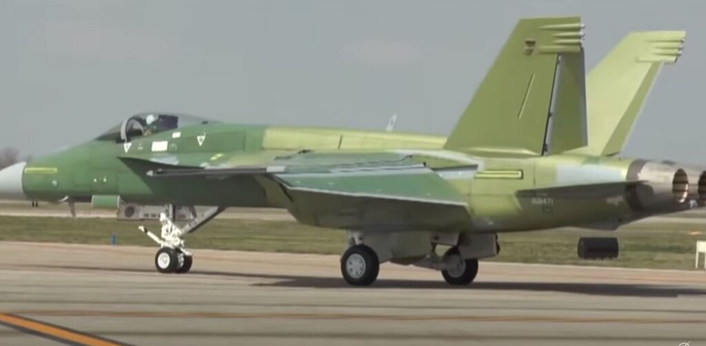 681494882_FA-18F-Super-Hornet4_.thumb.jpg.7db83b6fc81df858655250bf48528ec2.jpg